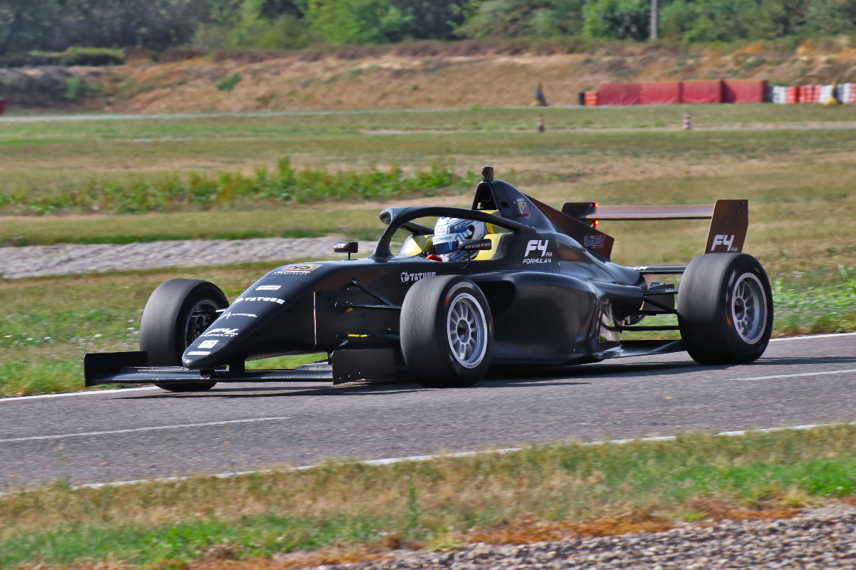 F4 Car